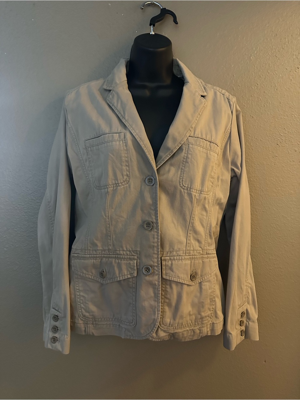 Eddie Bauer Women's Light Khaki Button-Front Blazer